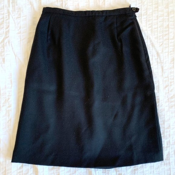 TSE Cashmere Skirt in Black - Picture 1 of 4